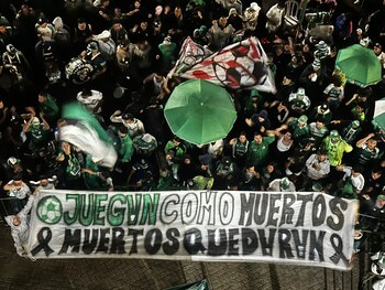 En forma de protesta las