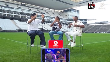 André Carrillo, Roberto Guizasola y