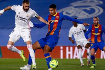 Benzema anotó en el último