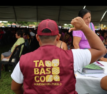 Los recursos se depositan en la Tarjeta del Bienestar y pueden retirarse en cualquier cajero automático o sucursal del Banco del Bienestar en Tabasco. (Instagram/ jimenacardenasmarquez)