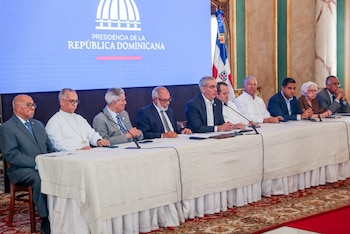 El plan contempla techados, canchas, estadios y complejos en municipios que carecían de espacios para actividades físicas y recreativas (Foto cortesía Presidencia)