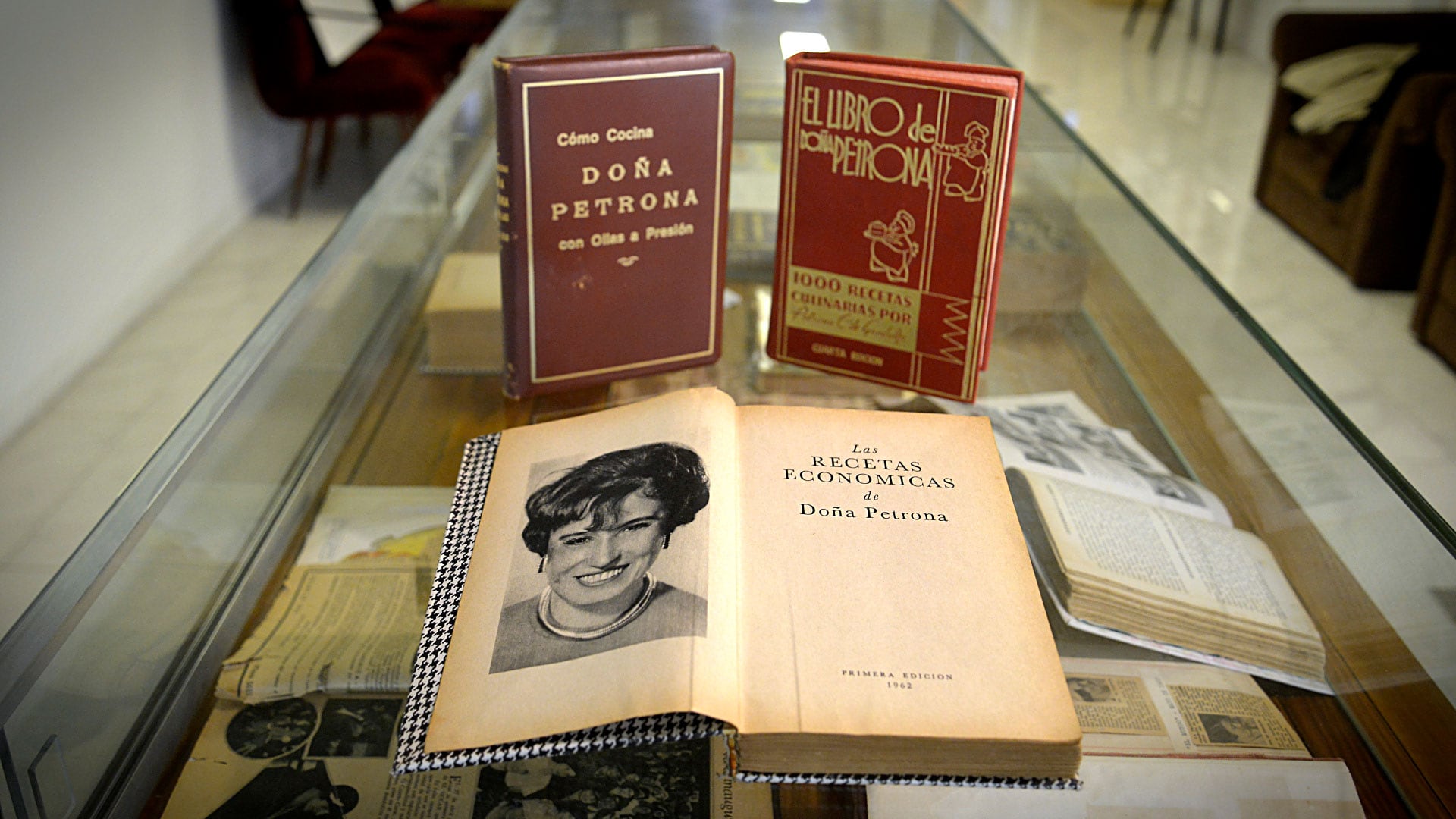 El libro de Doña Petrona, un clásico de la literatura y la cocina (Gustavo Gavotti)