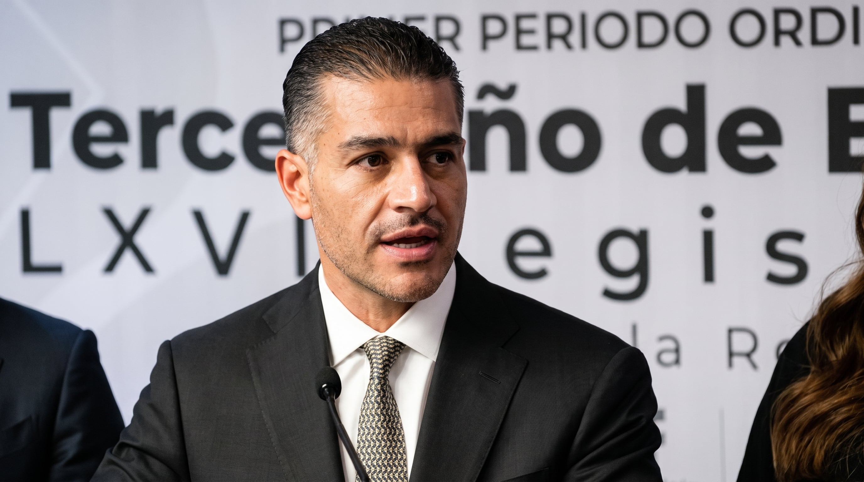 UIF presume estrategia antinarco; Harfuch descarta ataques de EE. UU.