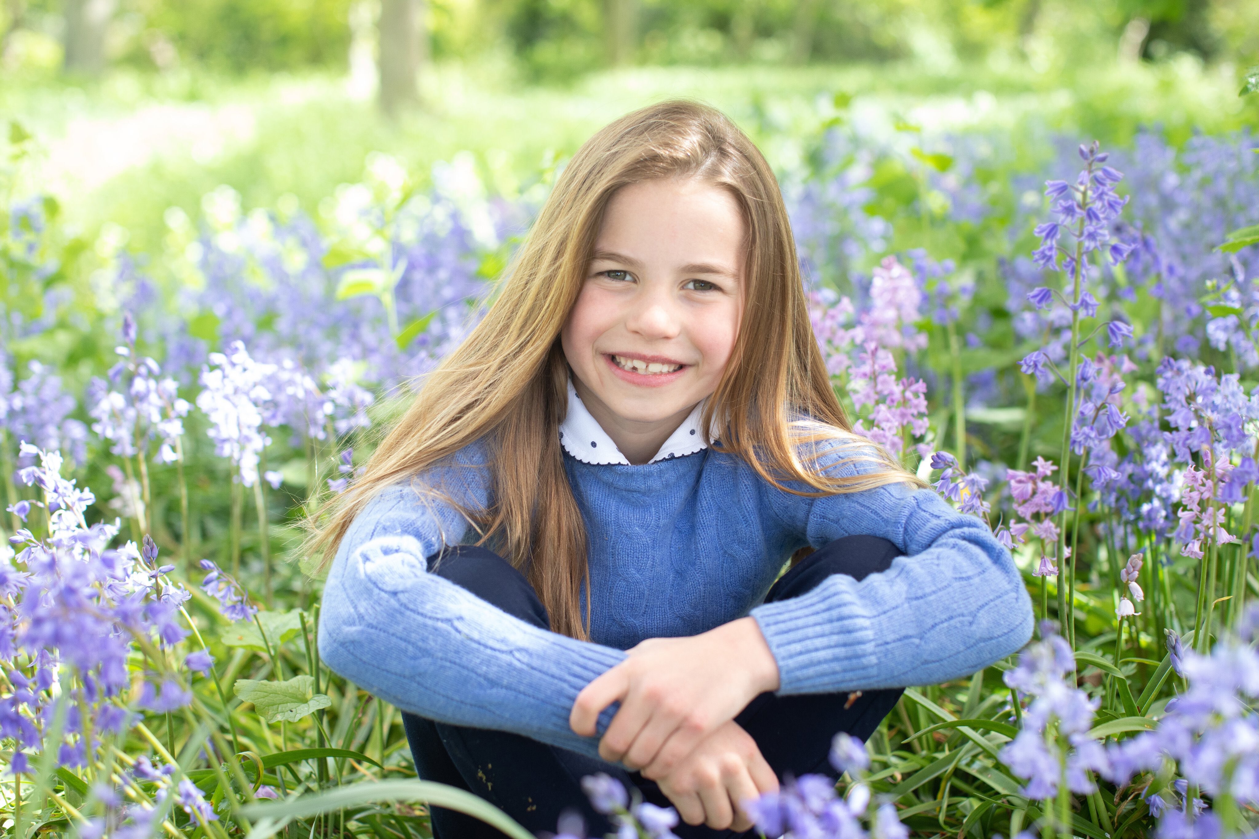 Charlotte de Gales cumple 11 años y desafía los códigos de la realeza con una manicura azul pastel — image 4