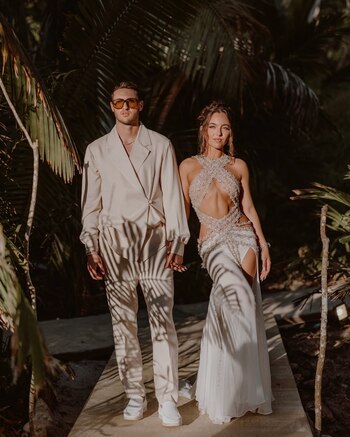 La pareja lleva alrededor de