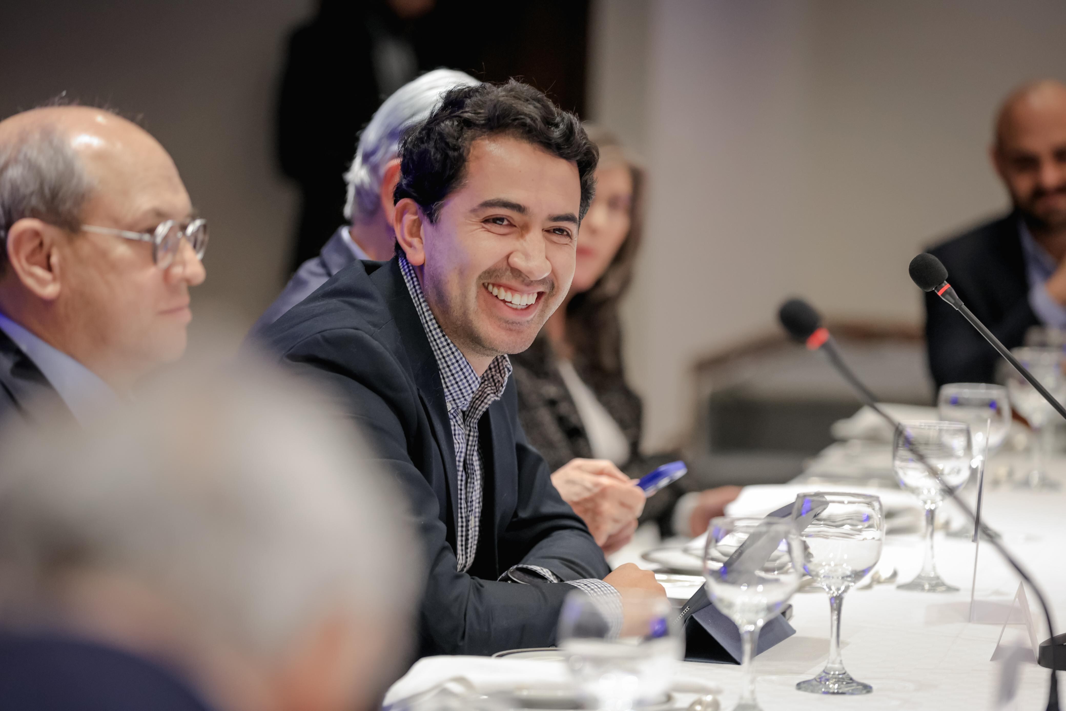Pese a los recursos girados, el proyecto no se concluyó a tiempo, según Daniel Briceño - crédito suministrada a Infobae Colombia