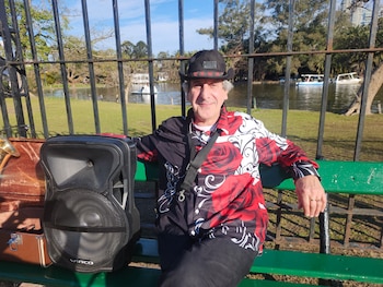 Antonio Luis BRUNACCI, artista callejero
