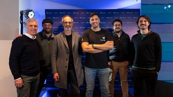 De izquiera a derecha, los