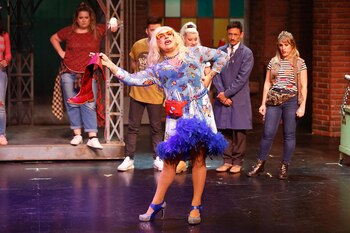 En el teatro Luxor se