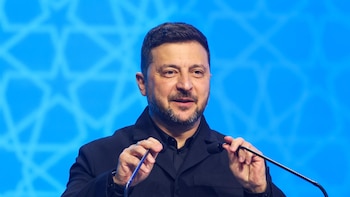 Zelenski celebra los nuevos ataques de largo alcance sobre instalaciones energéticas de Rusia