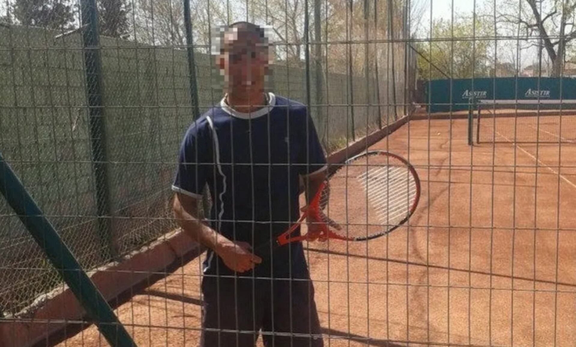 Charly O., el profesor de tenis condenado a 10 años de prisión por abusar de su hijastra y una alumna en Mendoza (Los Andes)