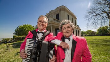 Un integrante de Los Palmeras