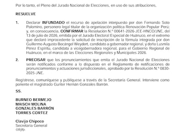 Documento legal del Jurado Nacional de Elecciones con el título RESUELVE, dos puntos numerados, texto informativo y nombres de firmantes