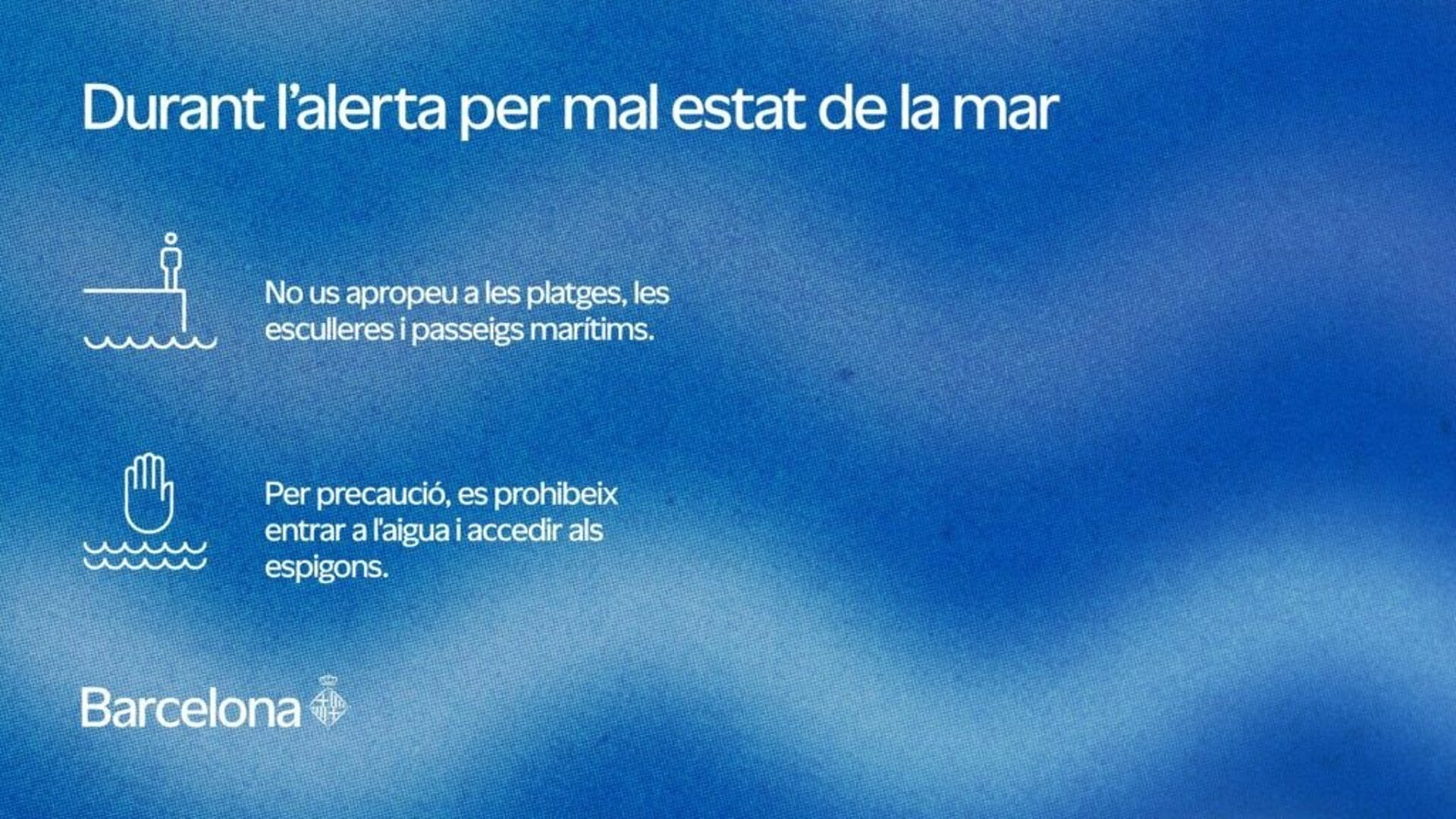 El temporal del mar en Barcelona ciudad obliga a activar la alerta del plan de emergencia