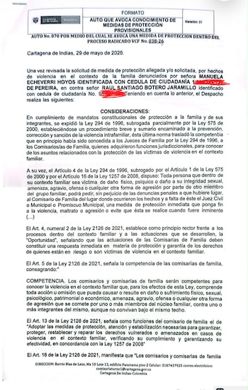 La medida, firmada el 29 de mayo de 2026, obedece a la percepción de amenaza para la integridad de la esposa y el hijo del aspirante presidencial y contempla protección y restricción de acceso - crédito Auto Judicial