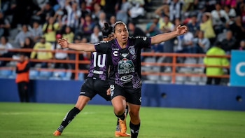 Charlyn Corral se posiciona como