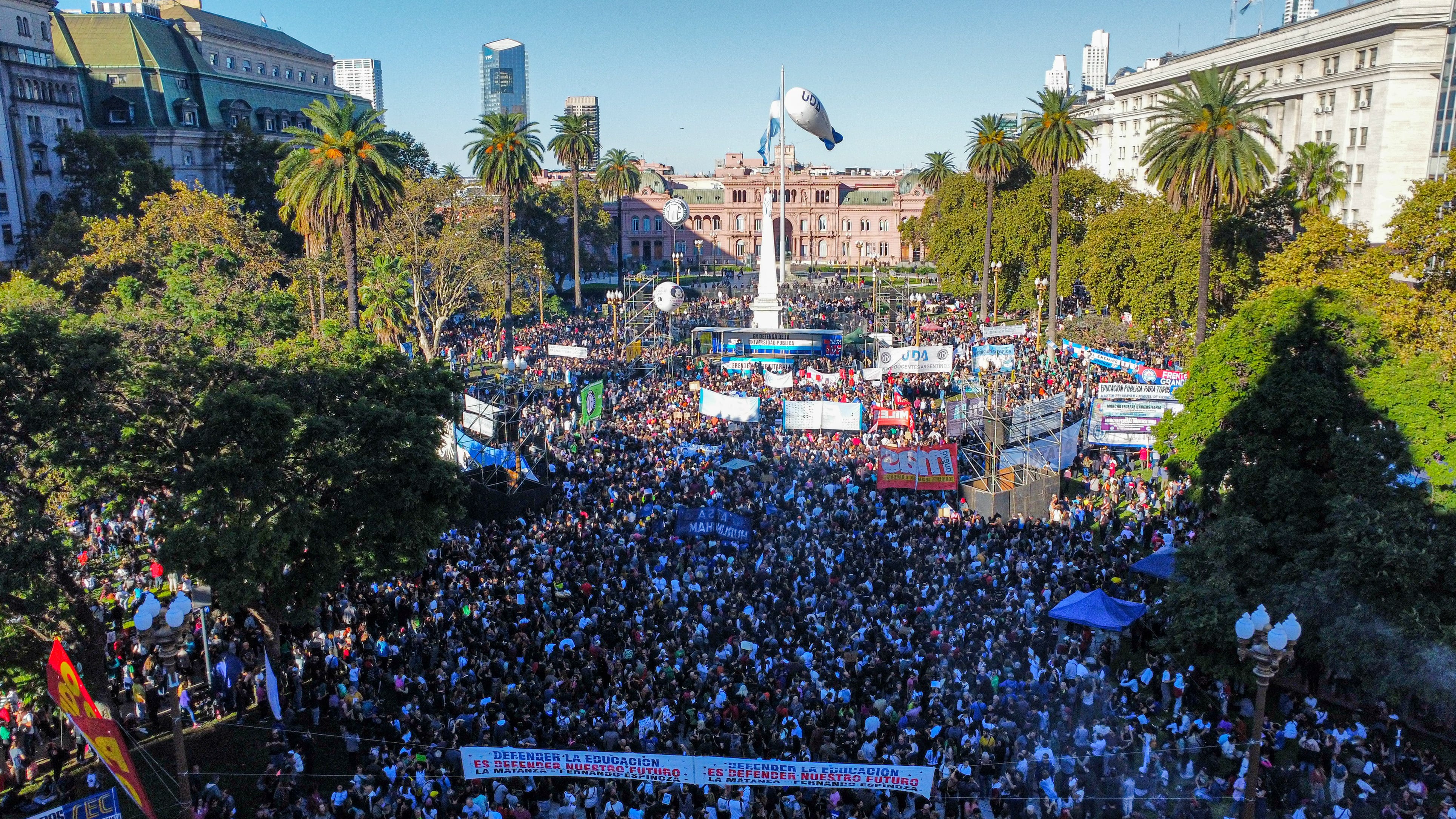 Yacobitti adelantó que podría haber una nueva marcha federal universitaria a mediados de mayo