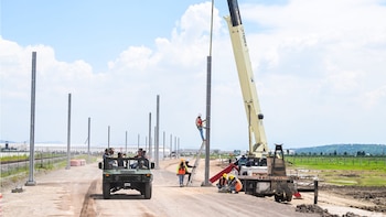 El tren AIFA-Pachuca estará terminado en 2027, Sheinbaum muestra avances del 36% en las obras. (X/@delfinagomeza)