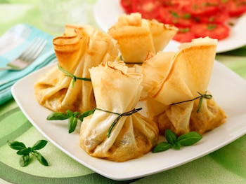 Saquitos de pasta filo (Adobe