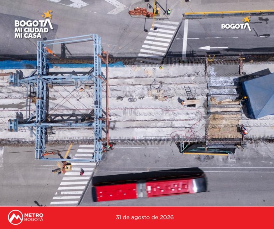 La fundida de la dovela de cierre permitió unir los dos voladizos del puente ferroviario y dar continuidad estructural al tablero sobre la avenida Caracas - crédito Metro de Bogotá