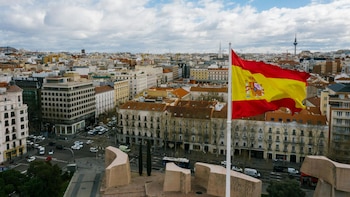 Un grupo automotor argentino inaugura