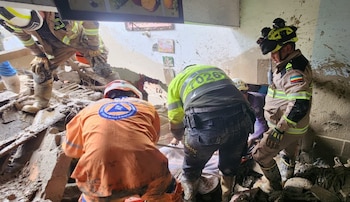 Imagen de archivo. Personal de