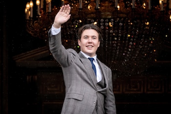 El príncipe Christian saluda desde