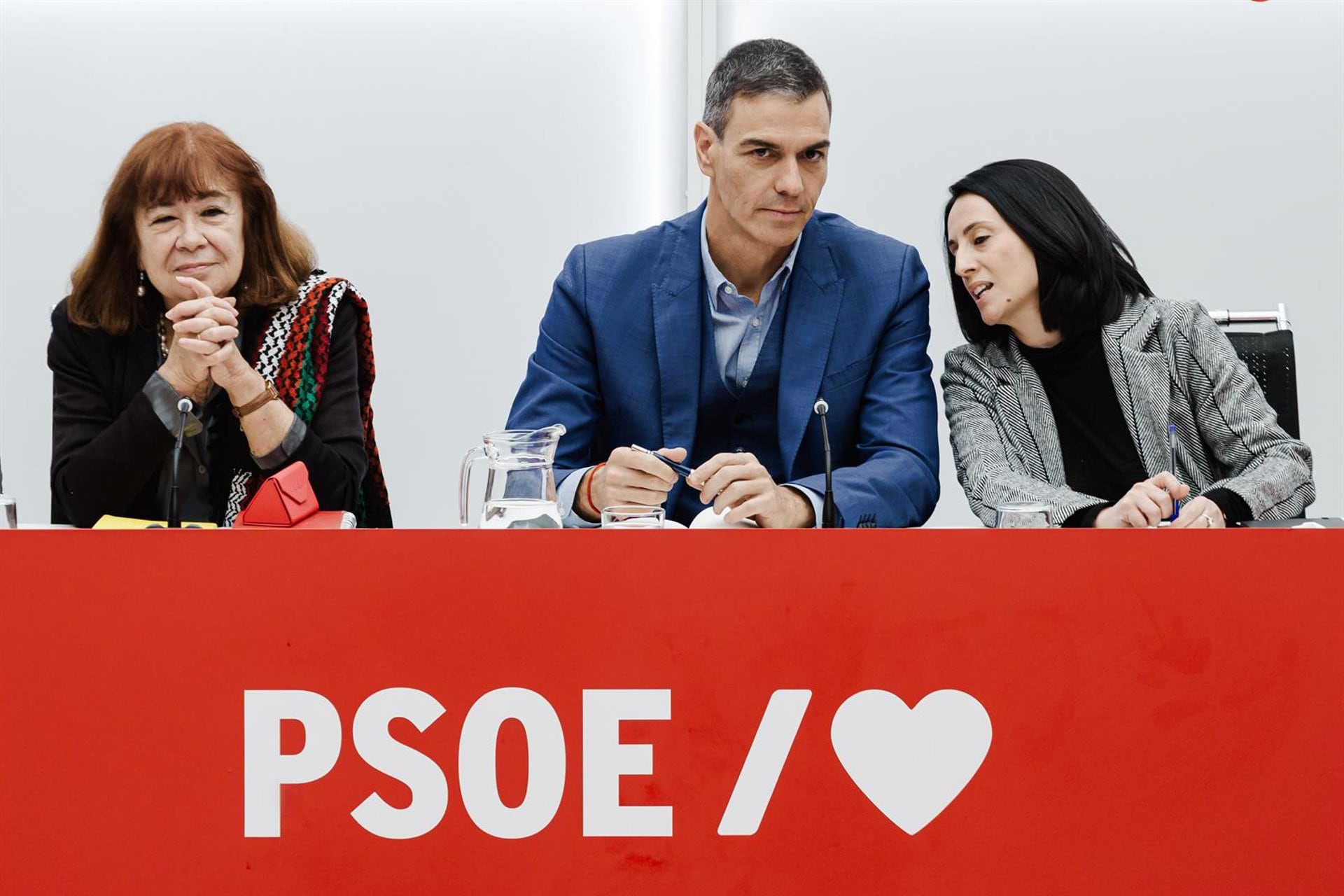 Cargos del PSOE urgen a resolver el caso Salazar por el desgaste que genera incluso entre «sanchistas»