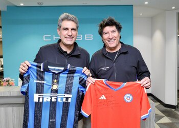 Zamorano y Cabral coincidieron en