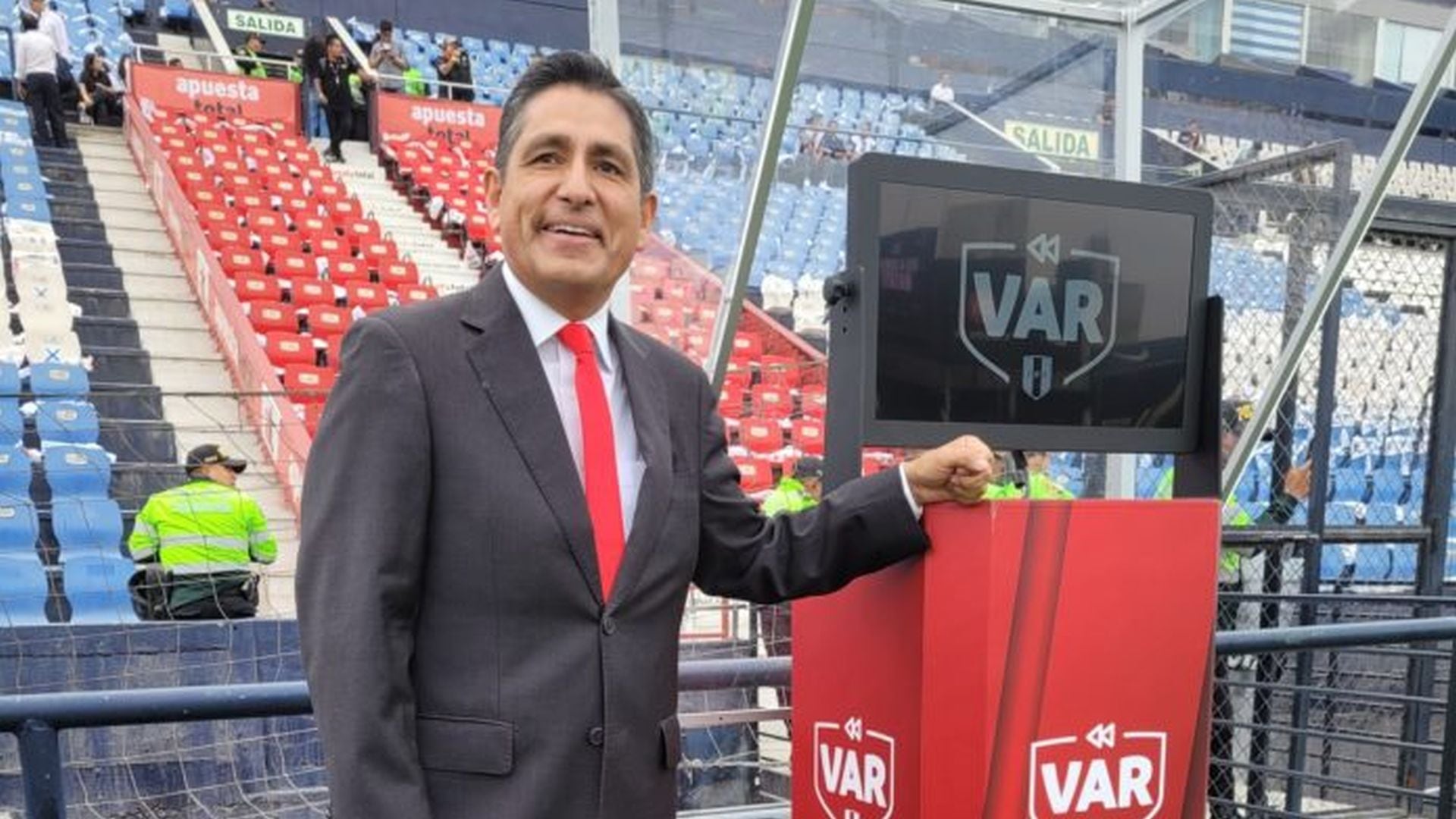 Winston Reátegui es expresidente de la CONAR: “No sabía nada”