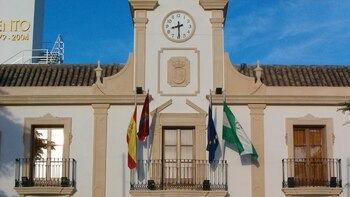 Ayuntamiento de Burguillos (Sevilla).