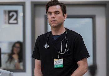 Patrick Ball aseguró que tuvo múltiples trabajos antes de ser parte de la serie. (Captura de video)