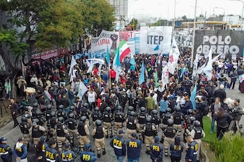 Corte - protestas en Puente Pueyrredón