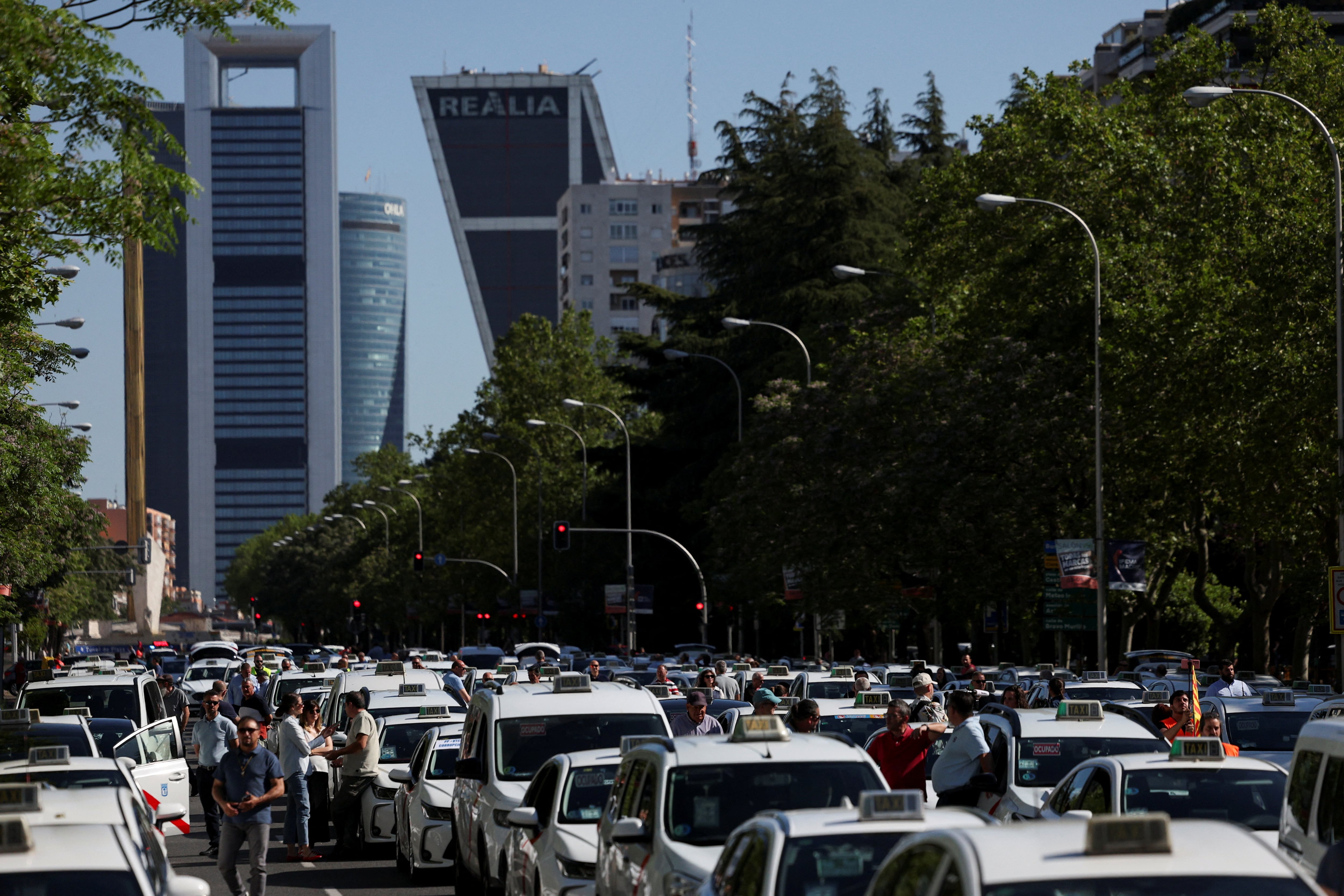 A partir de 2026, los taxis de Madrid aplicarán nuevas tarifas con una subida media del 2,38%, por debajo del IPC de noviembre (3%). (REUTERS/Violeta Santos Moura/Imagen de archivo)