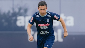 Jairo Vélez explicó su conexión con la hinchada de Alianza Lima y el “privilegio” de ser llamado a la selección peruana