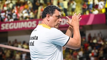 César Arrese regresa a la Liga Peruana de Vóley: toma las riendas de Olva Latino para la temporada 2026/27