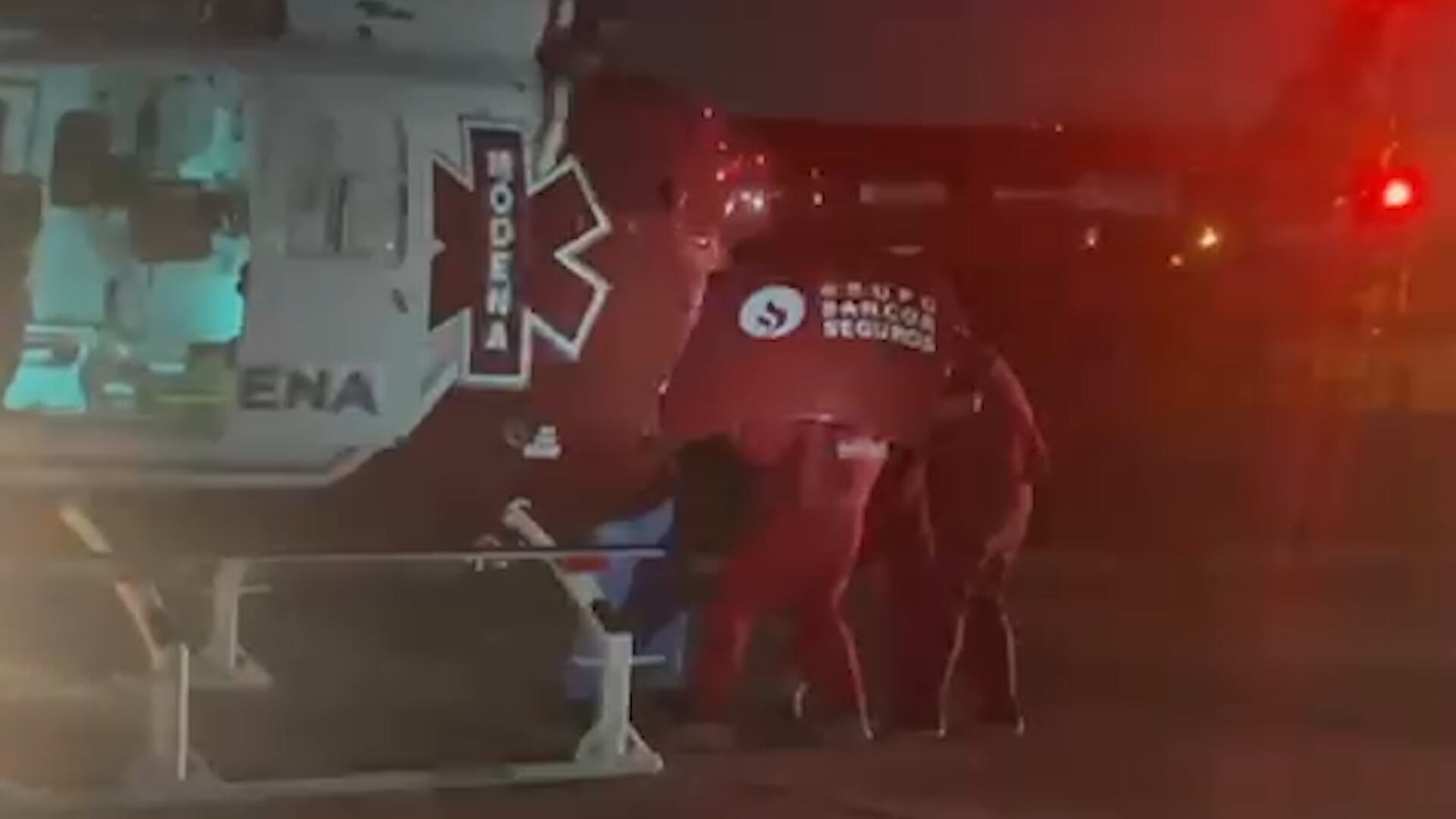 La víctima terminó con heridas de arma de fuego en el cuello y el brazo izquierdo