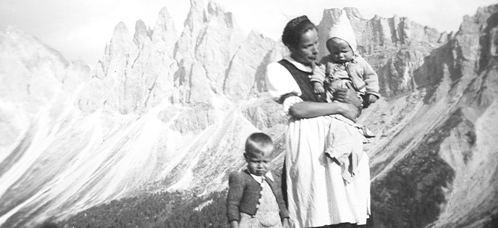 Reinhold comenzó a escalar con Günther desde muy pequeños (reinholdmessner.com)