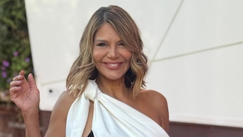 Ivonne Reyes, orgullosa del nuevo trabajo de su hijo Alejandro como camarero