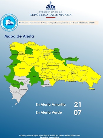 Mapa oficial de alertas emitido por el Centro de Operaciones de Emergencias, que muestra 21 provincias en alerta amarilla y 7 en alerta verde por los efectos de la vaguada en República Dominicana.
