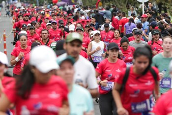 Con la participación de más