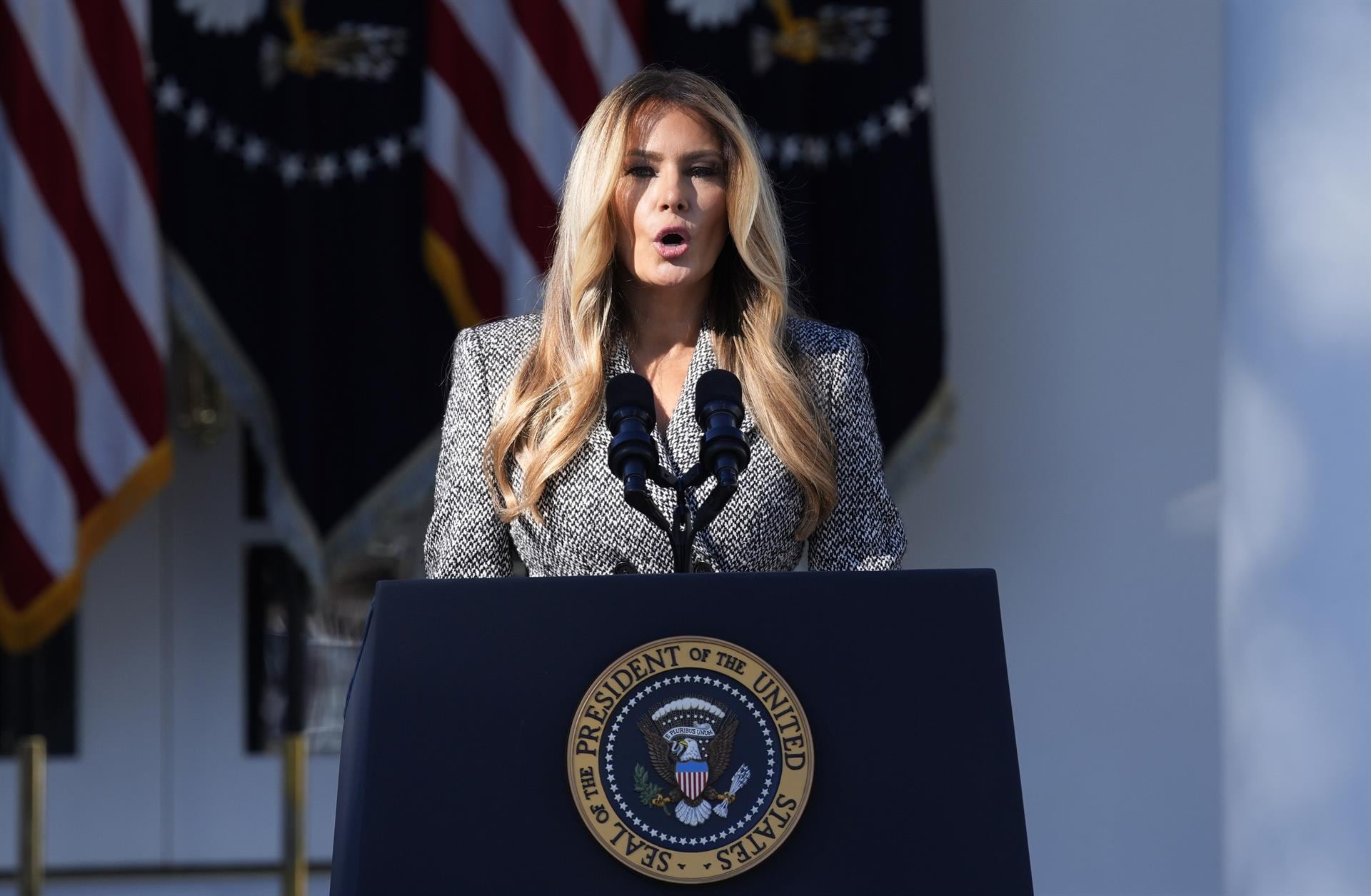 Melania Trump media con éxito un alto el fuego en Oleshki (Ucrania) para facilitar una evacuación