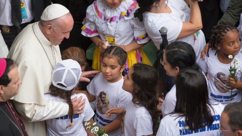 El Papa Francisco en una de sus giras. Aquí en Colombia - crédito Colprensa