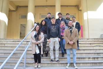 Estudiantes del equipo del CTA