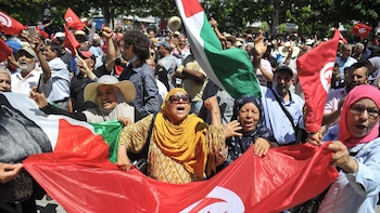 La UE expresa su "profunda preocupación" por la suspensión de la Liga Tunecina de Derechos Humanos