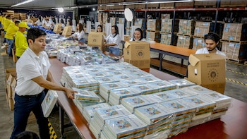 Los paquetes escolares están diseñados