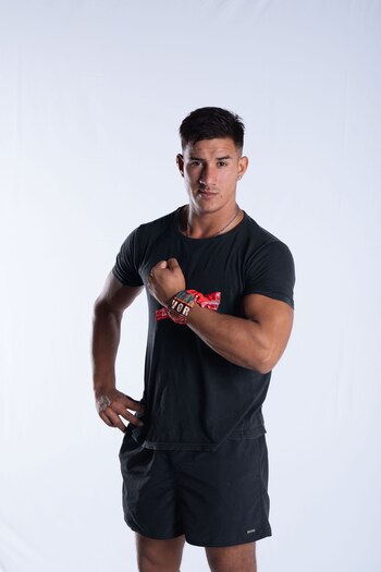 Velázquez quiere construir un gimnasio