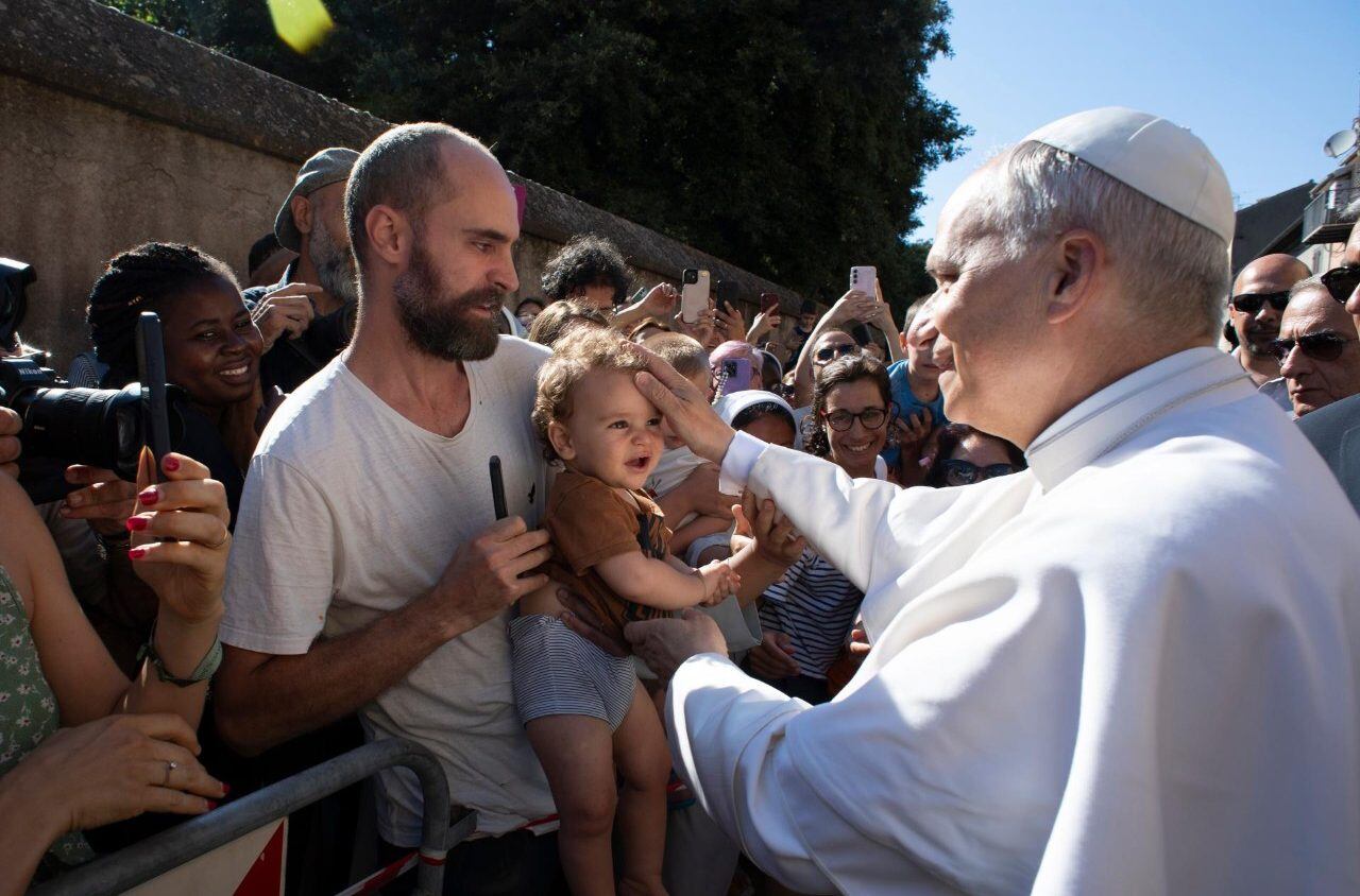 Misa “verde” en el Vaticano: el papa León XIV celebró la primera ceremonia  basada en el cuidado del medio ambiente - Infobae