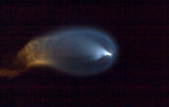 Los tripulantes recibieron un breve