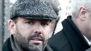 La Policía de Irlanda detuvo al presunto líder de la organización criminal Kinahan tras ser deportado por Emiratos Árabes Unidos
